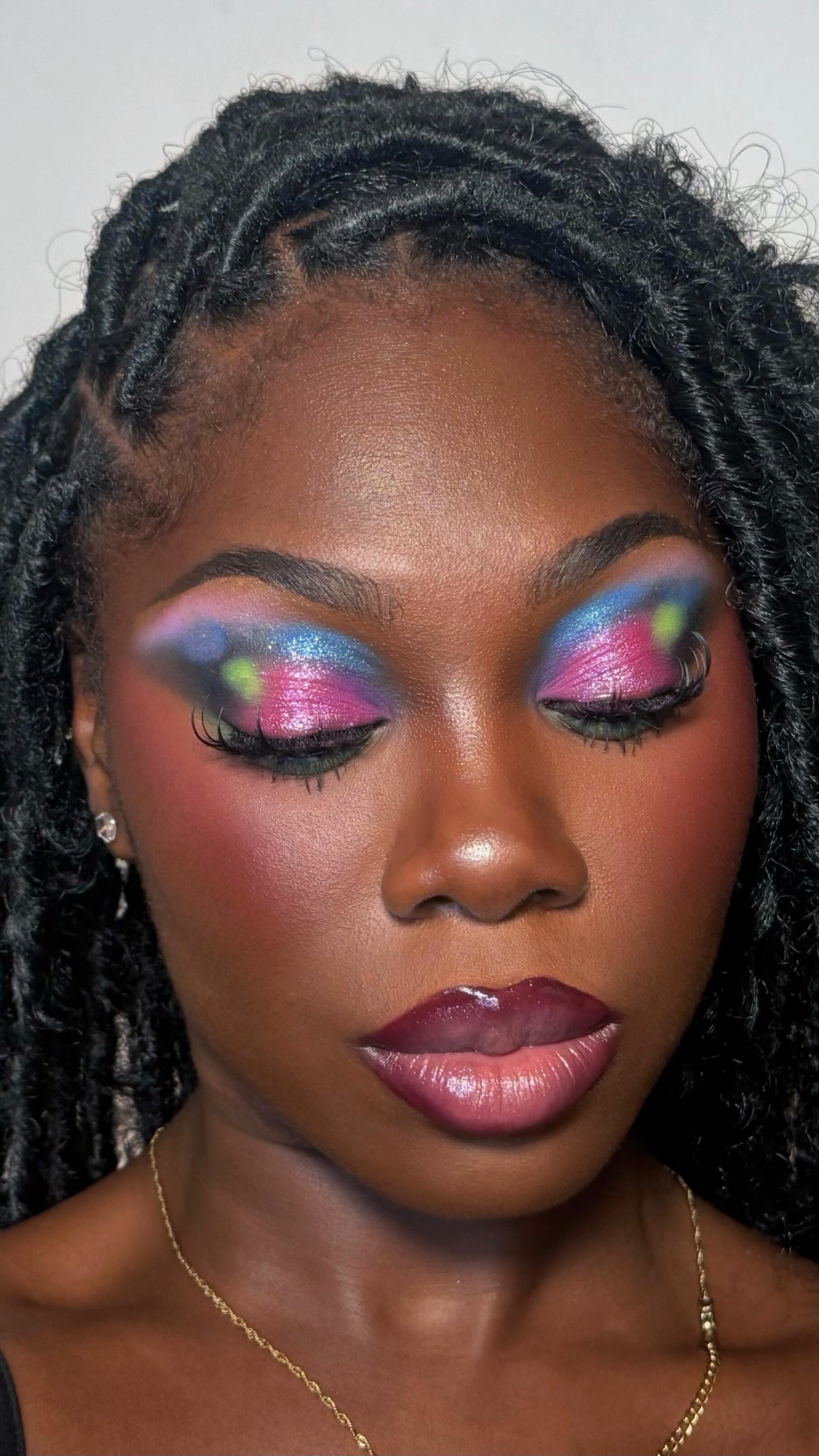Instagram post by @itsurgrlaisha_ for – Jordana Ticia. Caption reads: colourful eyeshadow tutorial 🌈

@urbandecayuki....