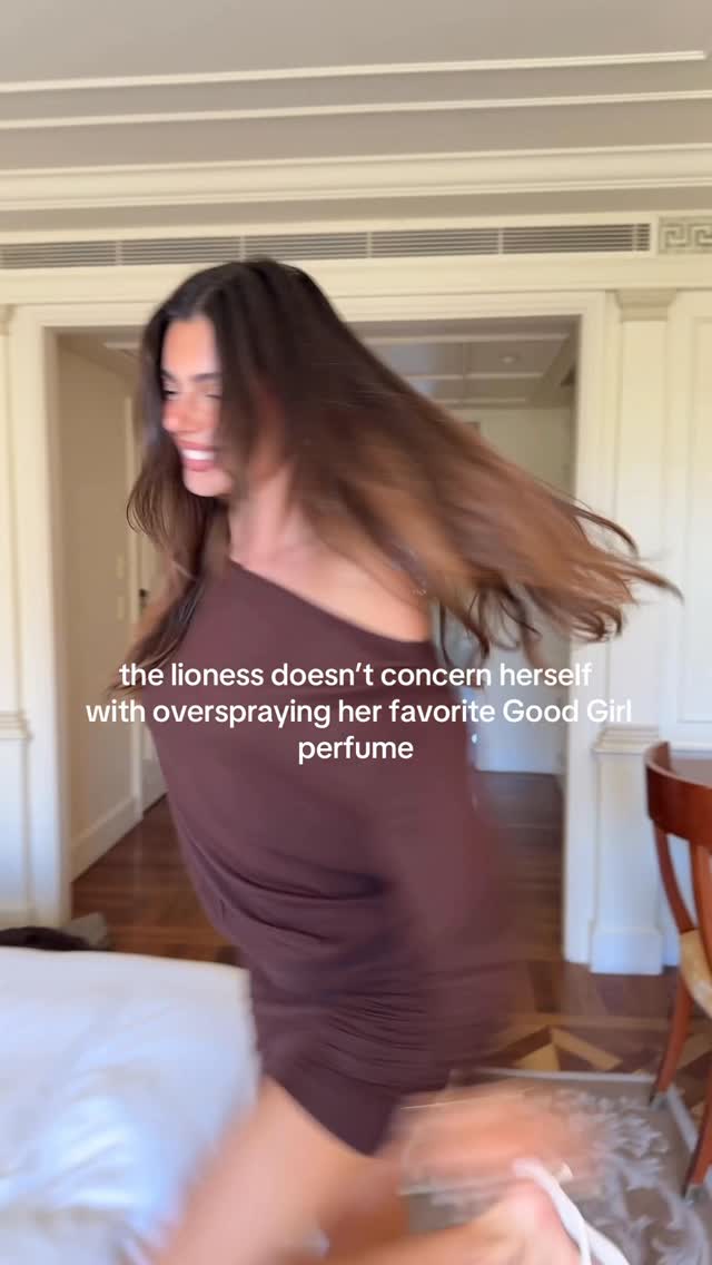 Instagram post by @ashtonwood for Carolina Herrera. Caption reads: forever getting complimented everytime i wear good....