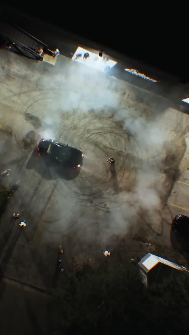 Instagram post by @jucaviapri for CUPRA Italia. Caption reads: Cambiemos la definición de Racing a lo que todos....