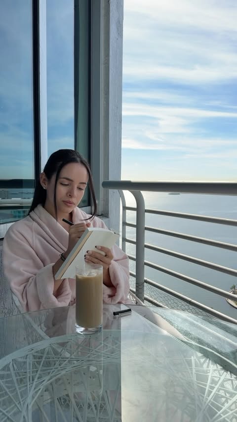 Instagram post by @andreadivalentina for Publix Super Markets. Caption reads: #ad There’s nothing quite like a peaceful morning....