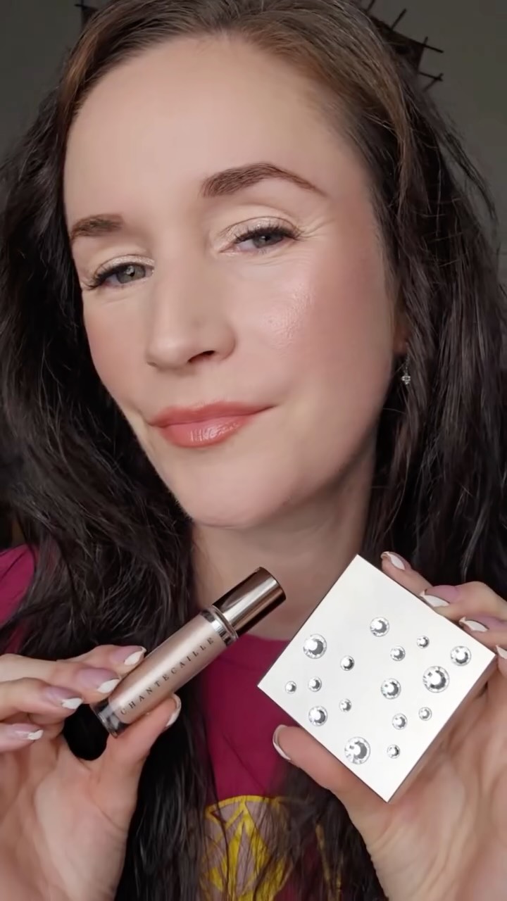 Instagram post by @kelx44 for Chantecaille. Caption reads: ✨Trying out the NEW @chantecaille Éclat....