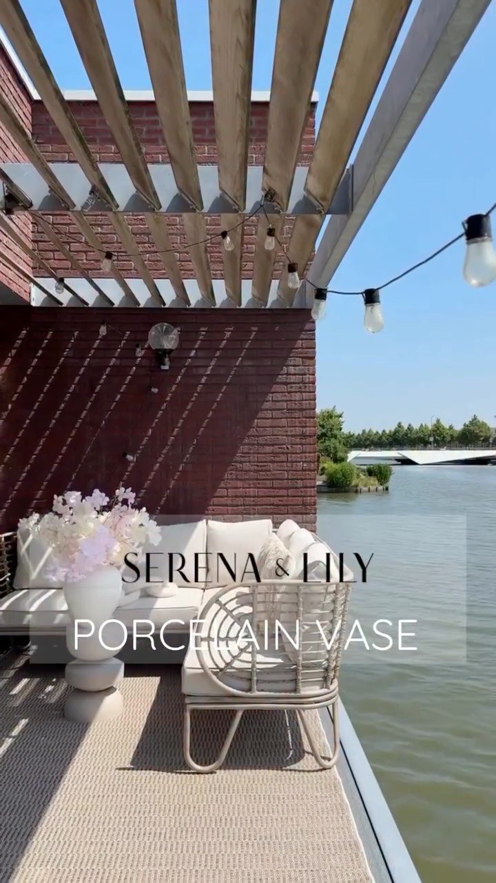 Instagram post by @zephaineshortt for Serena & Lily. Caption reads: #ad 

Shop via the affiliate link in my bio, I....