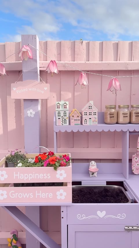 Instagram post by @kate_rose_morgan for Cricut UK & Ireland. Caption reads: Ad. 🌸💜 I’m officially in my garden lady era....