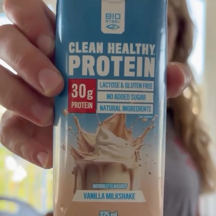 Instagram post by @scarlettjones_27 for BIOSTEEL. Caption reads: @biosteelsports NEW Vanilla Protein RTD is a [...].