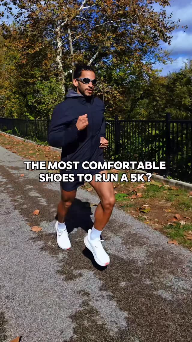 Instagram post by @kellenrunsphilly for Altra Running. Caption reads: Are the @altrarunning Experience Flow 2 the most....