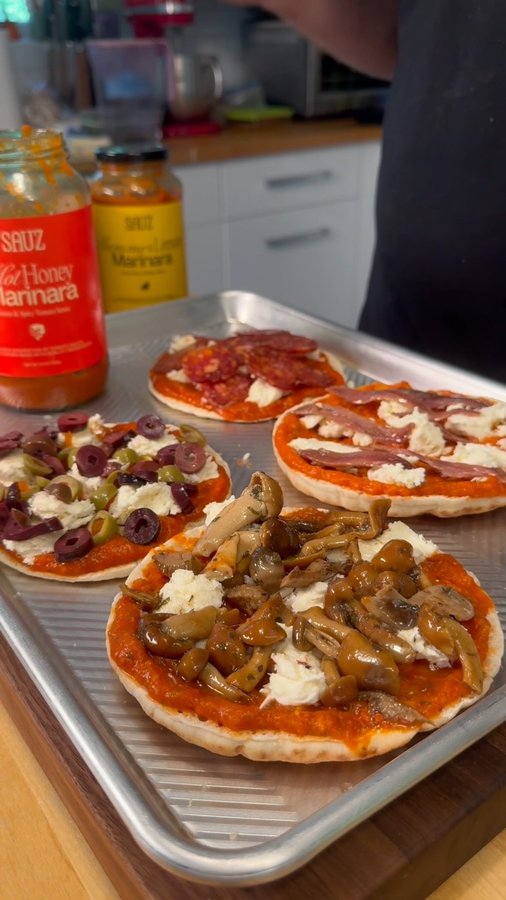 Instagram post by @bengingi for SAUZ. Caption reads: [...] lazy dinner will always be pita + @getsauz +....