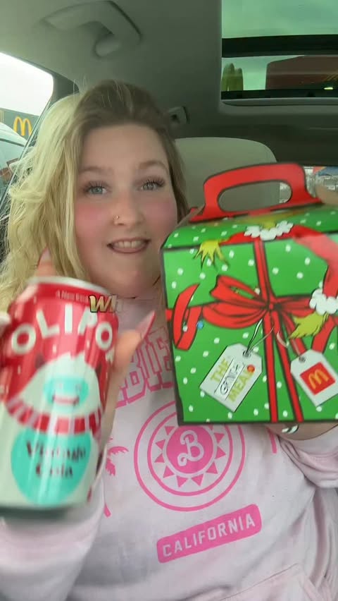 Instagram post by @thebrandileighsnacks for OLIPOP. Caption reads: I rather bring my @drinkolipop with me than get a....