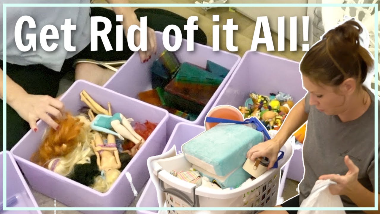 YouTube post by @mrslynnwhite for Brooklinen. Caption reads: [...] Shed- USE LYNN15 for 15% off Brooklinen for....