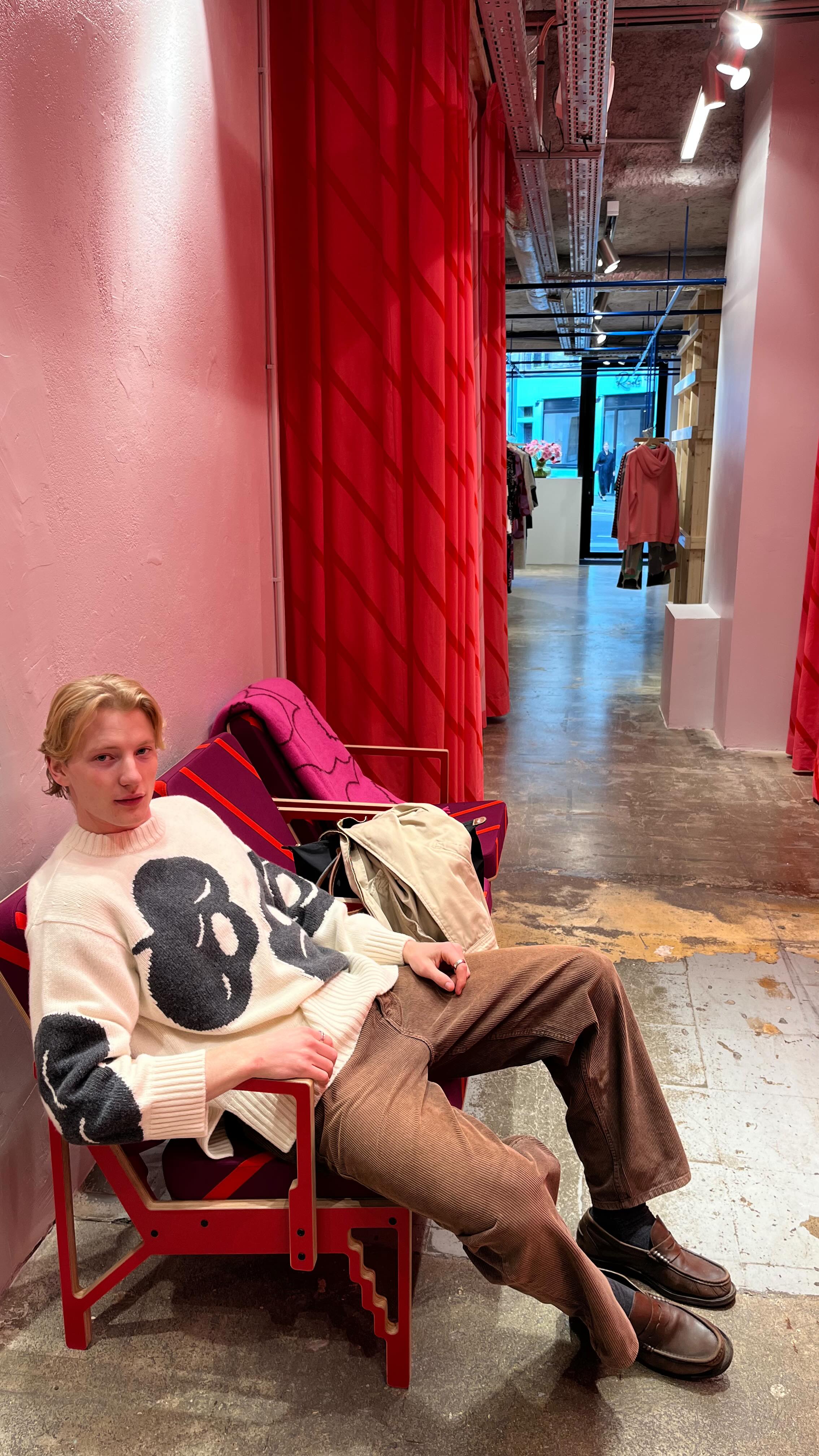 Instagram post by @seb_hed for Marimekko. Caption reads: Did you know that I’m from Finland ?? <3....