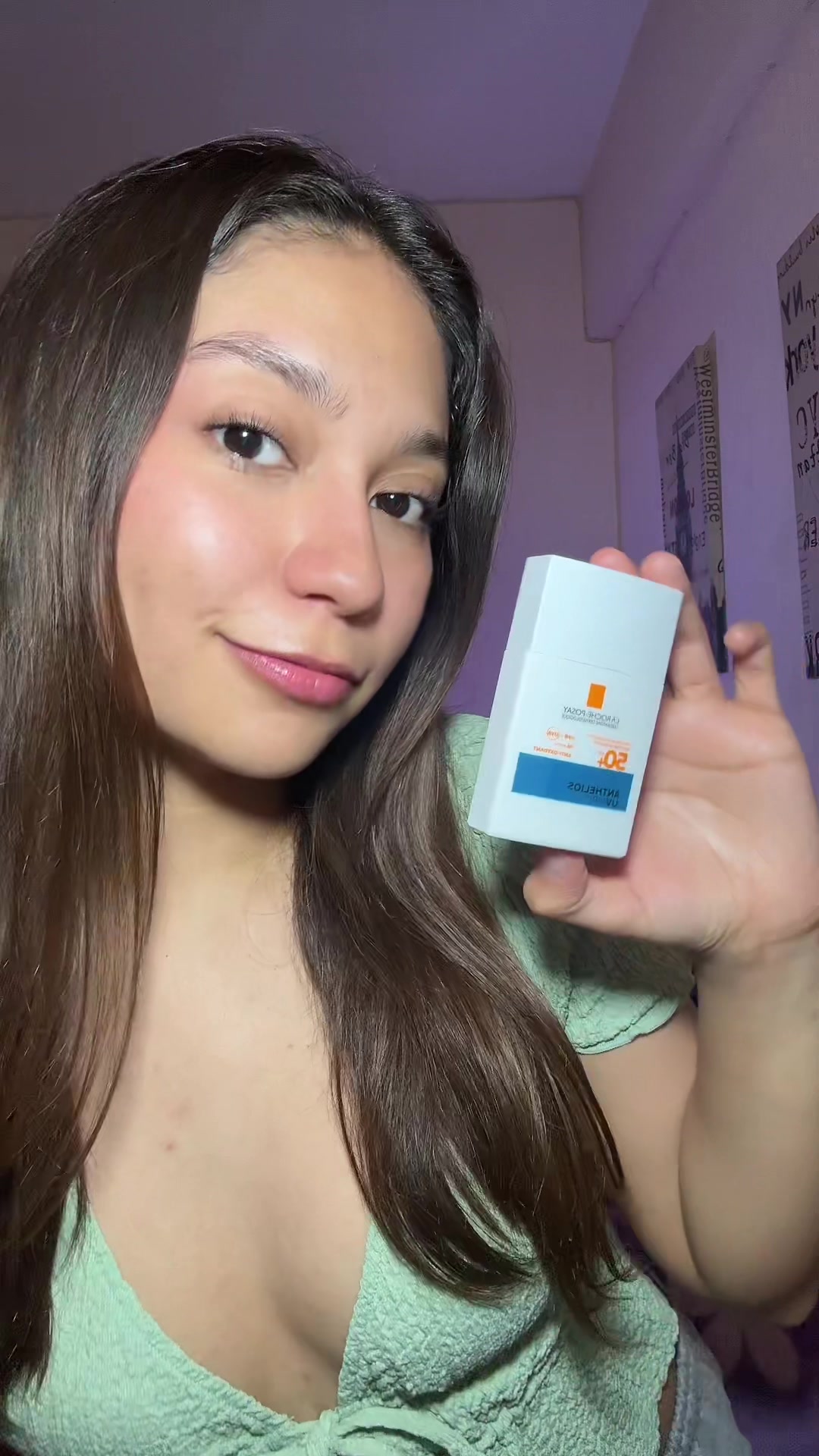 TikTok post by @allisonrichell for ForMe Tips. Caption reads: @La Roche-Posay neta mi bloqueador favoritooo,....