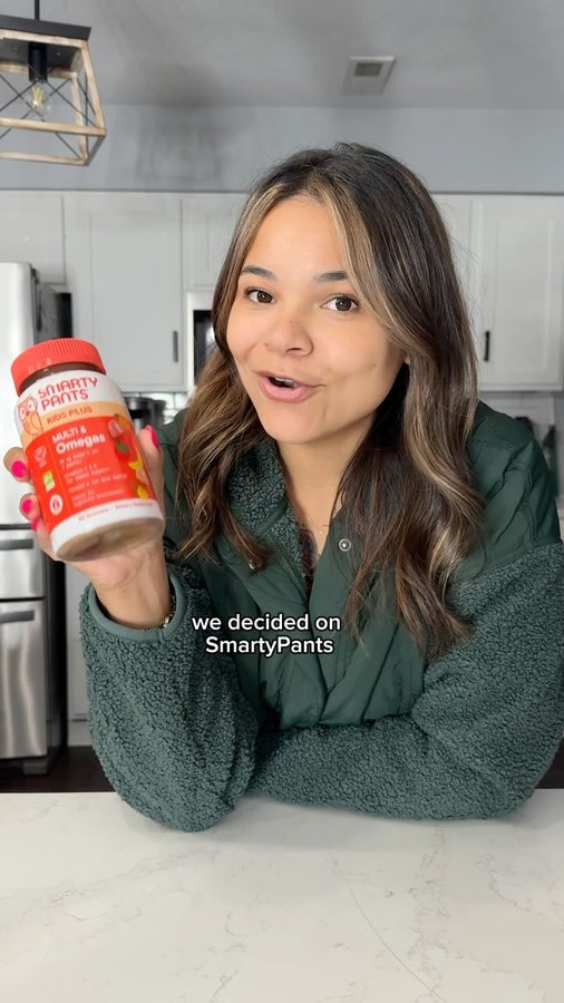 Instagram post by @joss_maura for SmartyPants Vitamins. Caption reads: #SmartyPantsPartner Starting this winter season....