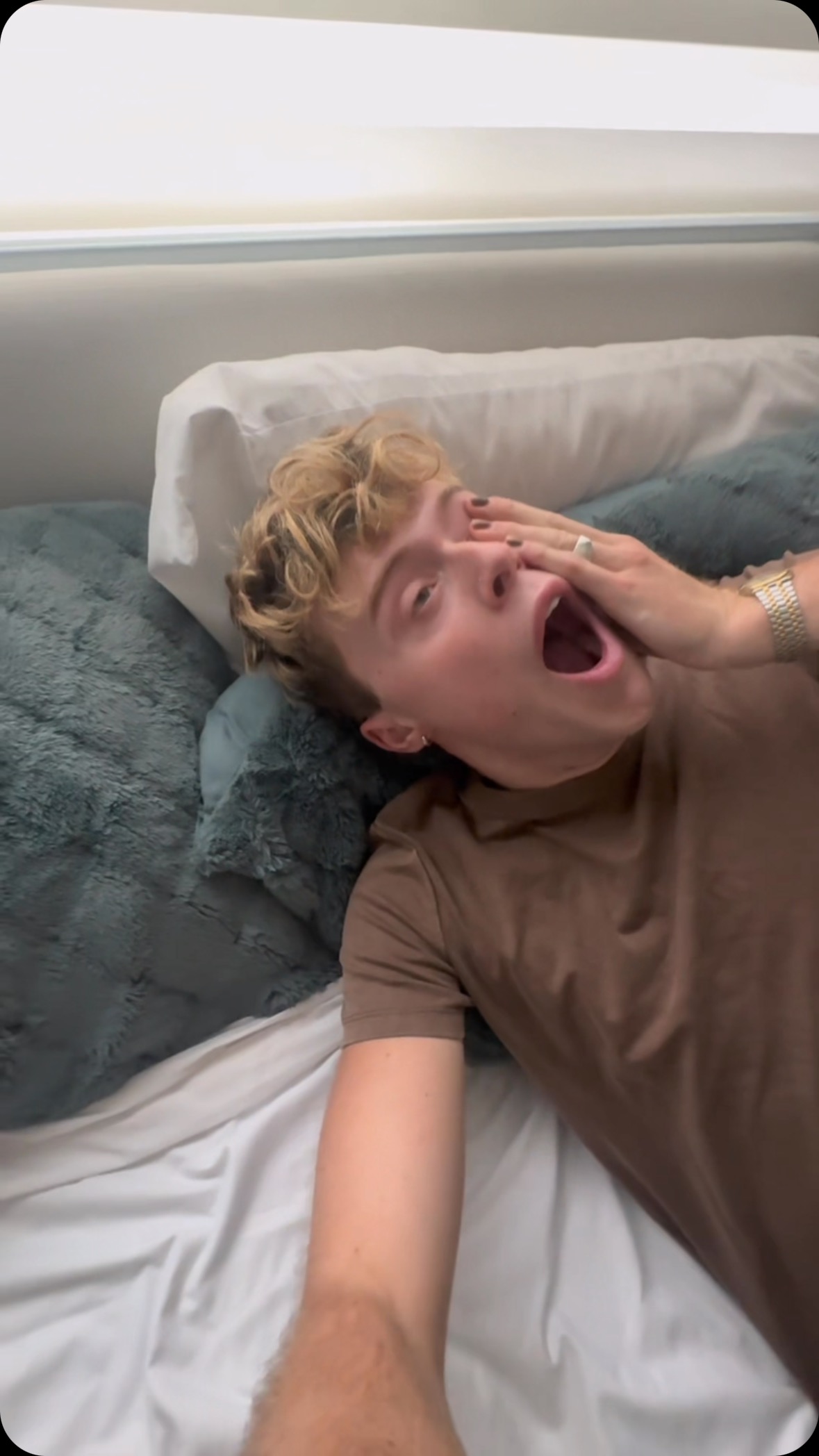 Instagram post by @nmillz for KIND Snacks. Caption reads: A busy busy kind of day is a @kindsnacks Breakfast....