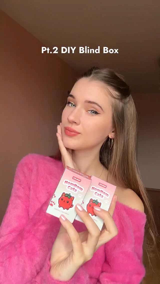 Instagram post by @ek_graphic_ for Kittl. Caption reads: Blind Box Tutorial!!✨💗
Want to make your own box?....