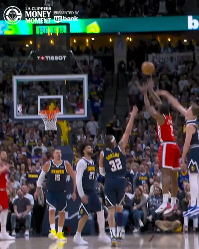 Instagram post by @laclippers for US Bank. Caption reads: Still thinking about this buzzer-beater from Kawhi....