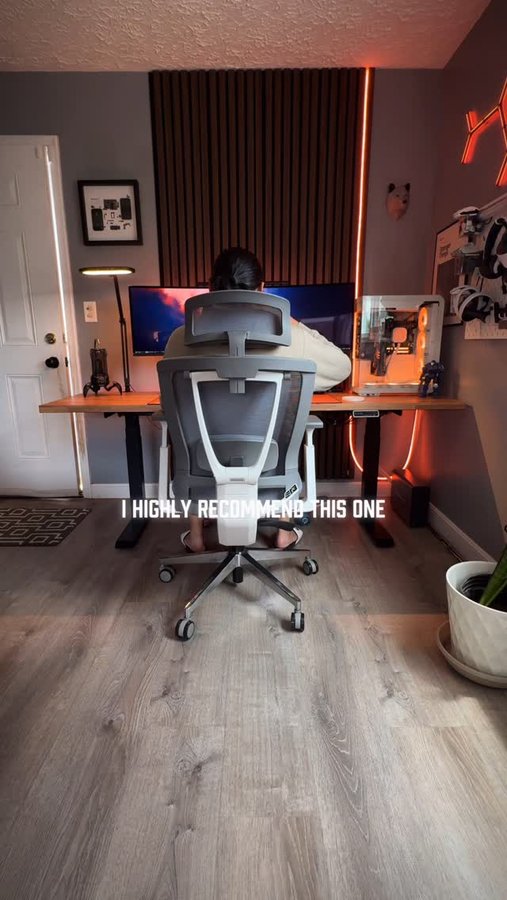 Instagram post by @make.one.studio for Autonomous. Caption reads: 5 must have features in an office chair. 

1.....