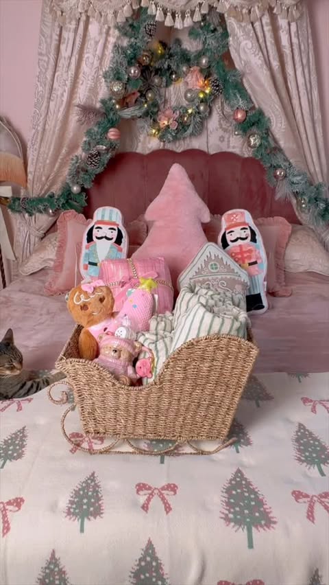 Instagram post by @keikolynn for HomeGoods. Caption reads: [...] decor / guest welcome basket for @homegoods....