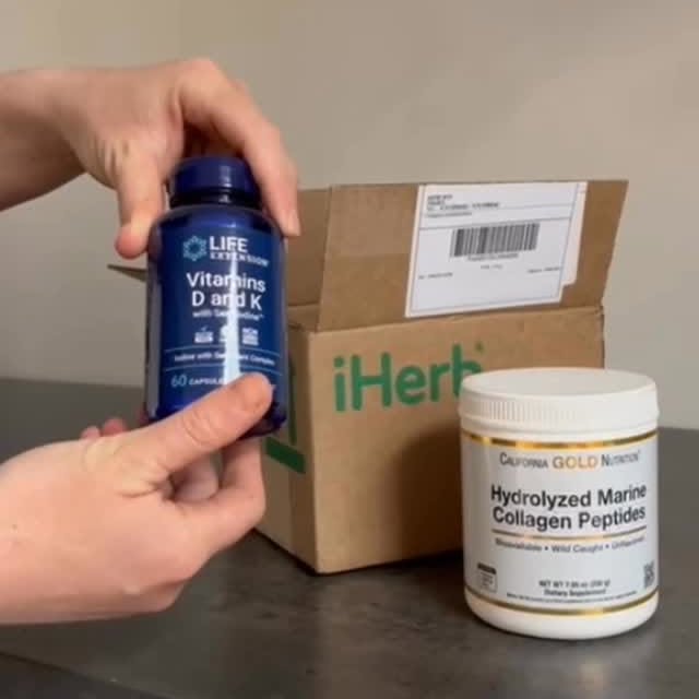 Instagram post by @dairadoku for iHerb. Caption reads: Hello everyone 👋

I wanted to introduce the new....