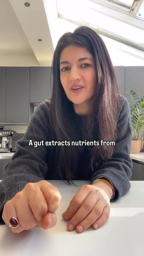 Instagram post by @farzanahnasser_nutrition for IM8Health. Caption reads: [...] compounds), plus digestive enzymes.....