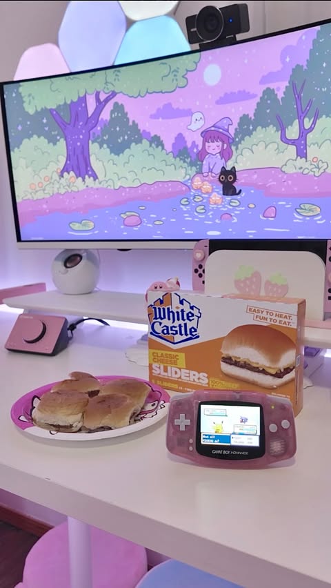 Instagram post by @mystiicmeep for White Castle. Caption reads: [...] some of my favorite childhood games,....