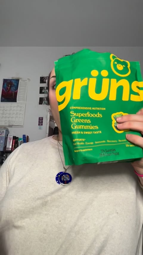 Instagram post by @sashalareina for Grüns. Caption reads: @grunsdaily does an excellent job of keeping my....