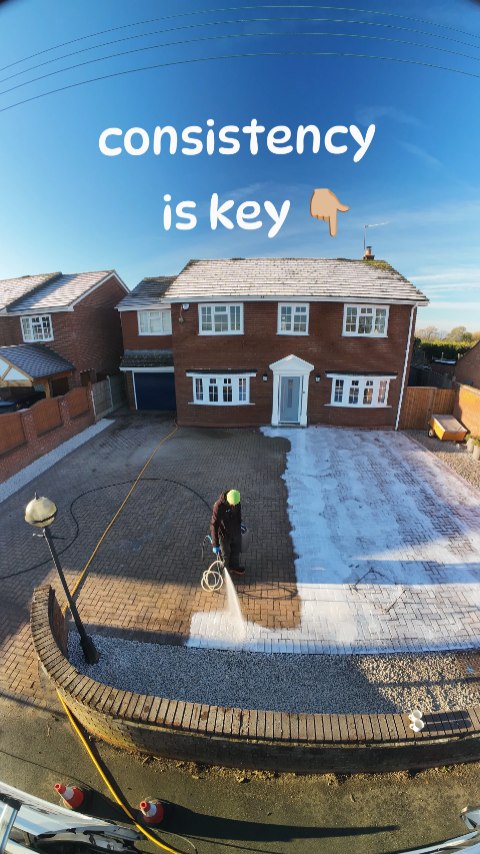 Instagram post by @smoutspressurewashing for Moasure. Caption reads: [...] #pressure #jet #washing cleaning fyp....