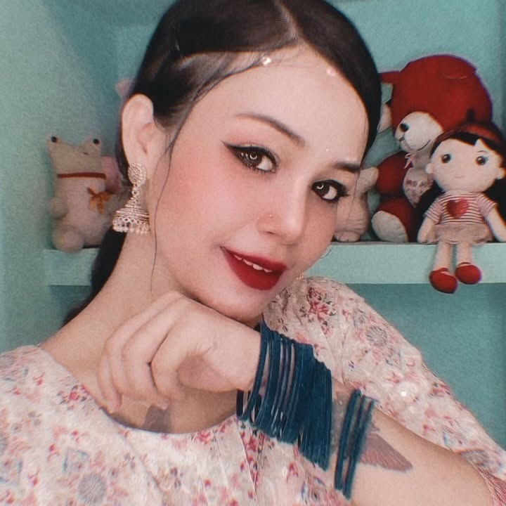 Instagram post by @_.shanayaofficial1111._ for Instagram for Business. Caption reads: 🤍🩵🌸✨
.
.
.
.
#reelsinstagram #reelitfeelit....