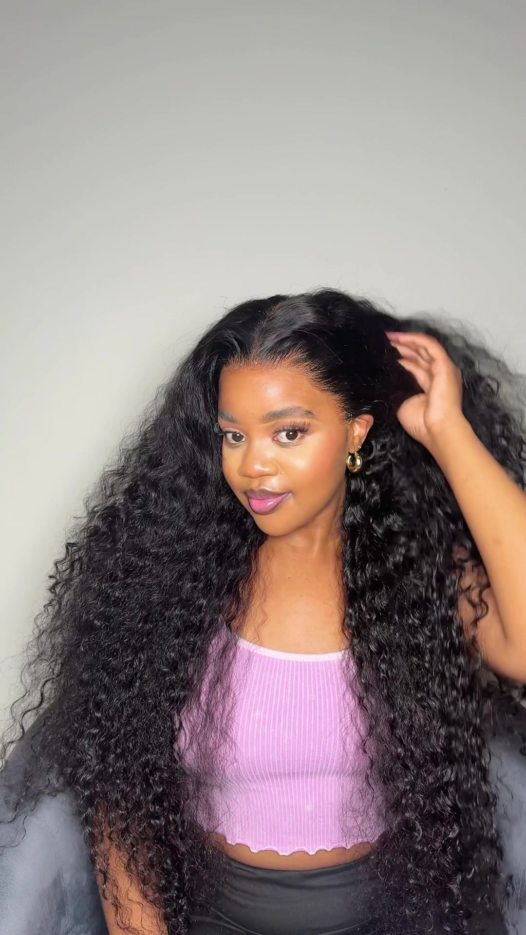 TikTok post by @gabbiie.n for Amanda Hair. Caption reads: You know me and a curly a bussdown🫠💕 @Amanda....