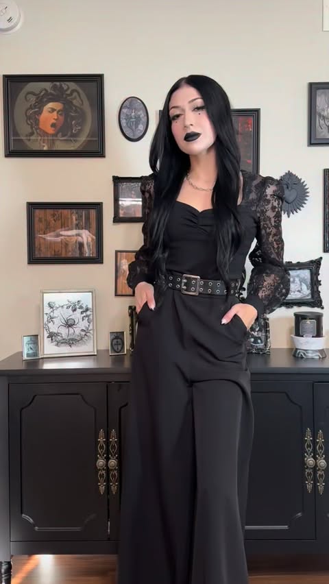 Instagram post by @elizabeth_perry69 for KILLSTAR. Caption reads: [...] fit check 🧷 Top @itsblackfriday x @killstar....