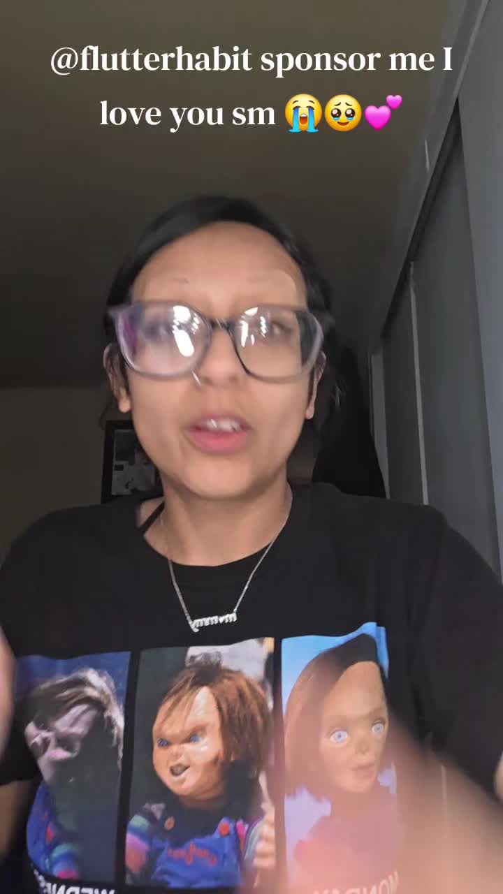 TikTok post by @dulcecmartinez1111 for FlutterHabit. Caption reads: @flutterhabit I love youuuuu & this is me shooting....