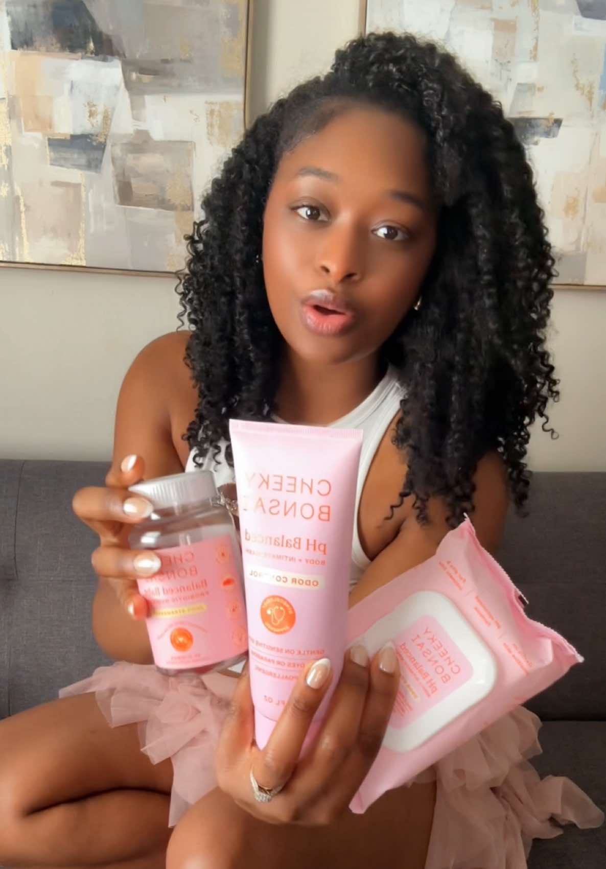TikTok post by @louloubeautyy for Cheeky Bonsai. Caption reads: [...] my yummy parts soo yummy .. give @Cheeky....