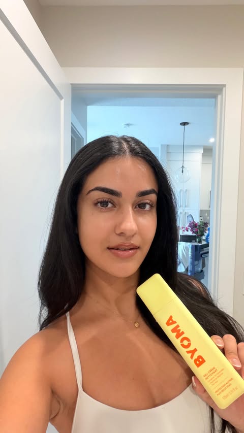 Instagram post by @navnoor_99 for BYOMA. Caption reads: [...] with a good cleanse. Been loving the @byoma....