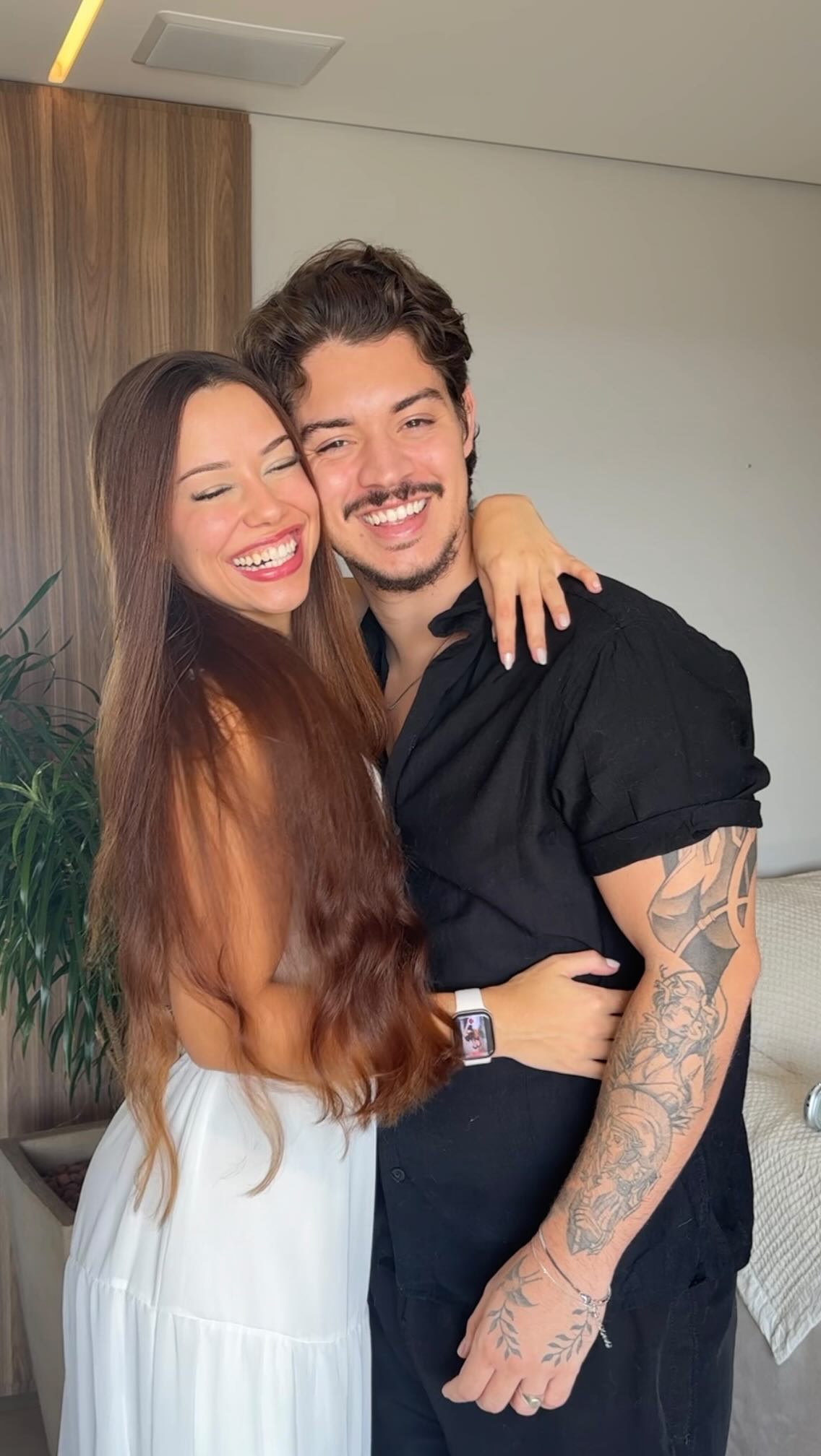 Instagram post by @marialuizaf for Forever Liss. Caption reads: Eu amo te conhecer 💖Depois de tanto tempo juntos....