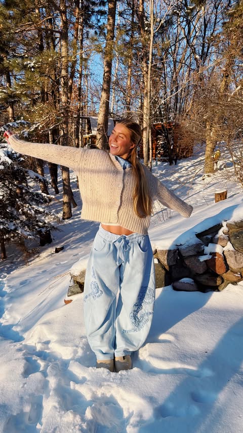 Instagram post by @grace_donner for Urban Outfitters. Caption reads: Cold slow days in a cozy outfit from....