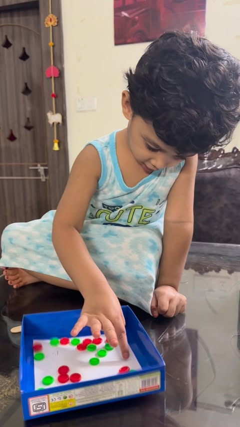 Instagram post by @little_princess_nihana for Superbottoms. Caption reads: #incollaboration with @superbottoms Playtime with....