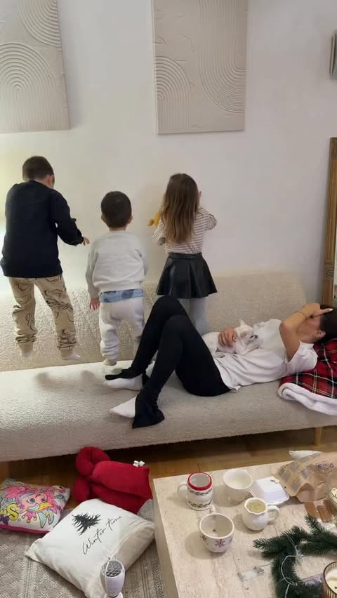 Instagram post by @iusdentistry for Dreame. Caption reads: Ako ste mama kao ja, znate – haos u kući i nula....