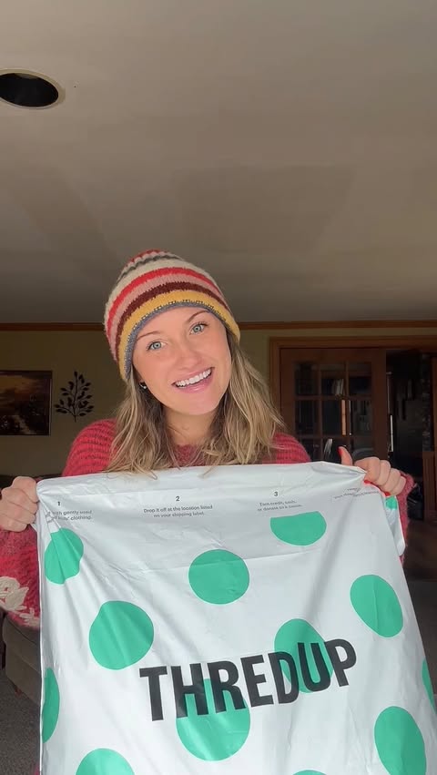Instagram post by @heidiunhinged for thredUP. Caption reads: [...] This Earth Month, get your @thredup clean....