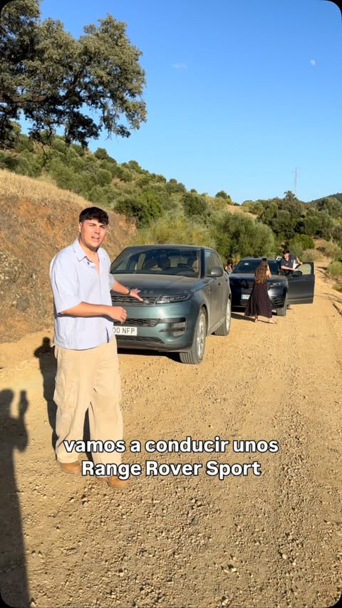 Instagram post by @emilio.gm10 for Land Rover. Caption reads: [...] @grupoconcesur @rangerover....