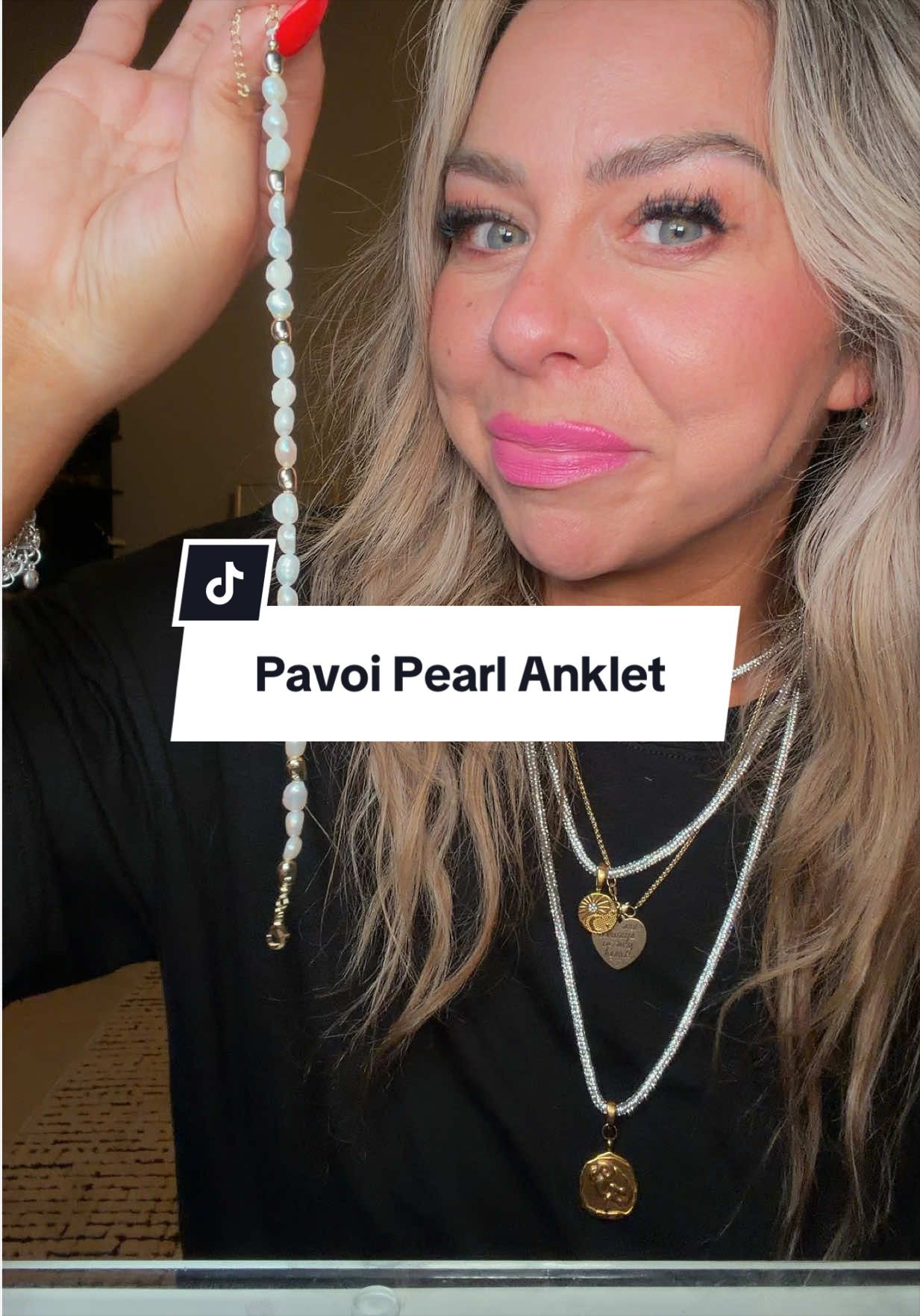 TikTok post by @lindaannettem for Pavoi. Caption reads: Obsessed with this @PAVOI anklet ✨.