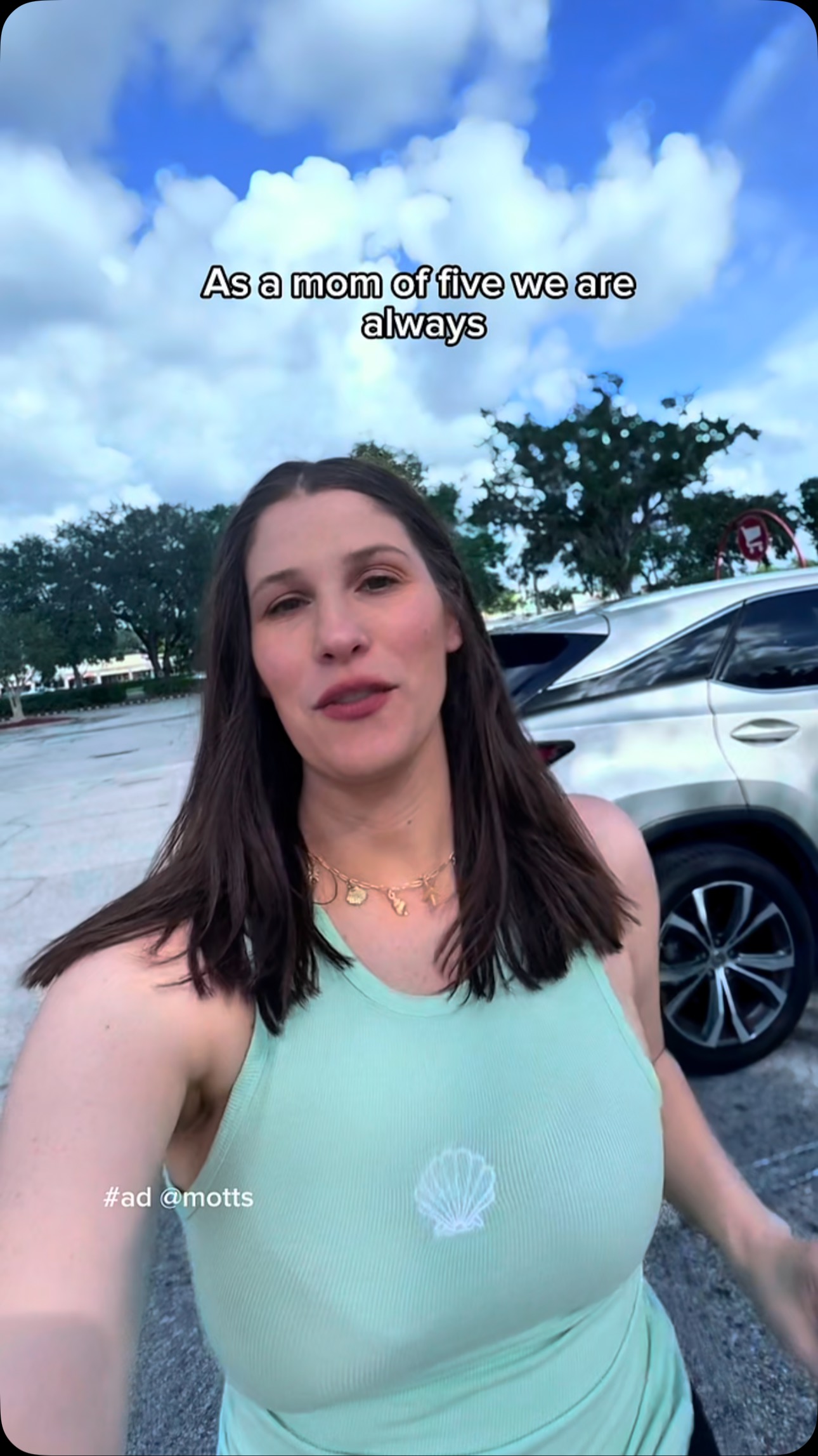 Instagram post by @janellemcaloon for Mott's. Caption reads: #ad @motts is our go to snack in this house!....