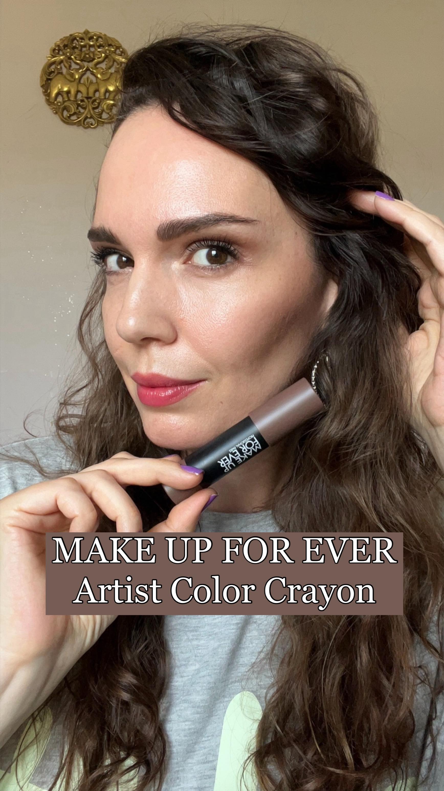 Instagram post by @justaylingumus for makeupforever. Caption reads: #reklam #mufe #makeupforever #artistcolorcrayon.