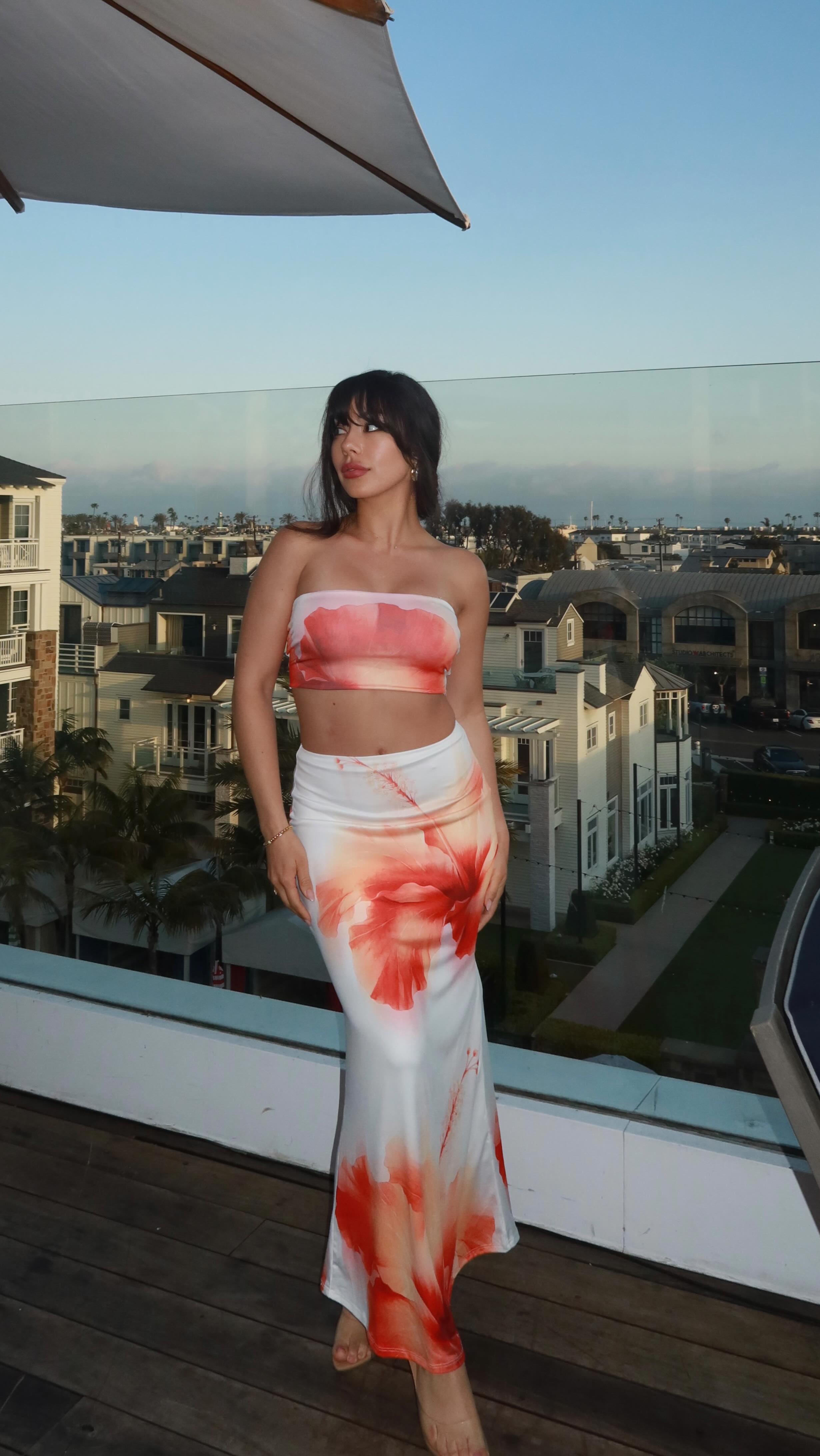 Instagram post by @urfriendval for COOLA. Caption reads: happy 21st birthday @coola 🥂 

#coola....