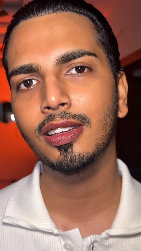 Instagram post by @itsallabout.sayedanwar for Insight Cosmetics. Caption reads: ₹199/- lipstick💄?Must try product😮✨....
