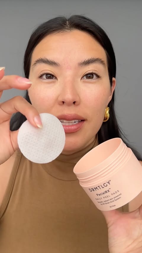 Instagram post by @mexicanbutjapanese for DRMTLGY. Caption reads: These are the @drmtlgy Daily Peel Pads it....