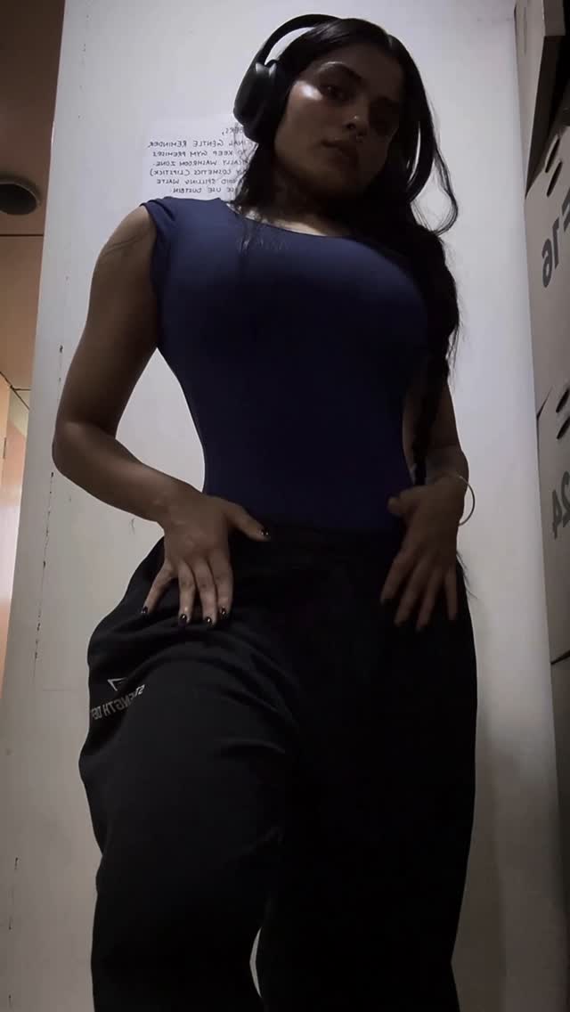 Instagram post by @_ishani_sanghavi for LadiesWhoLift. Caption reads: You can’t be a full course meal on an empty....