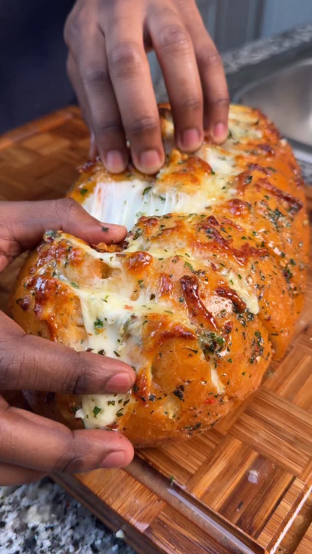 Instagram post by @chefkeysh for CNN. Caption reads: [...] can create memories. Don’t miss....