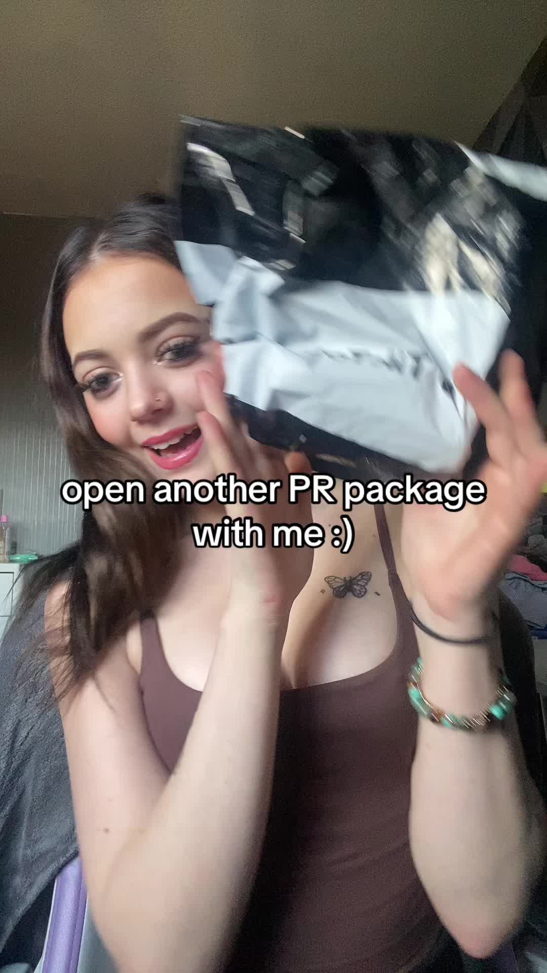 TikTok post by @kkxo08 for Free Soul. Caption reads: thank you so much @Free Soul #foryoupage #viral....