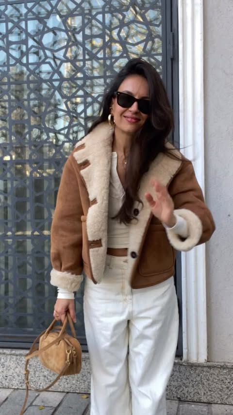 Instagram post by @ummutavsanyildiz for Twist. Caption reads: OOTD 💥 #reklam #ootd #kombin 
.

Ceket @zara kod:....