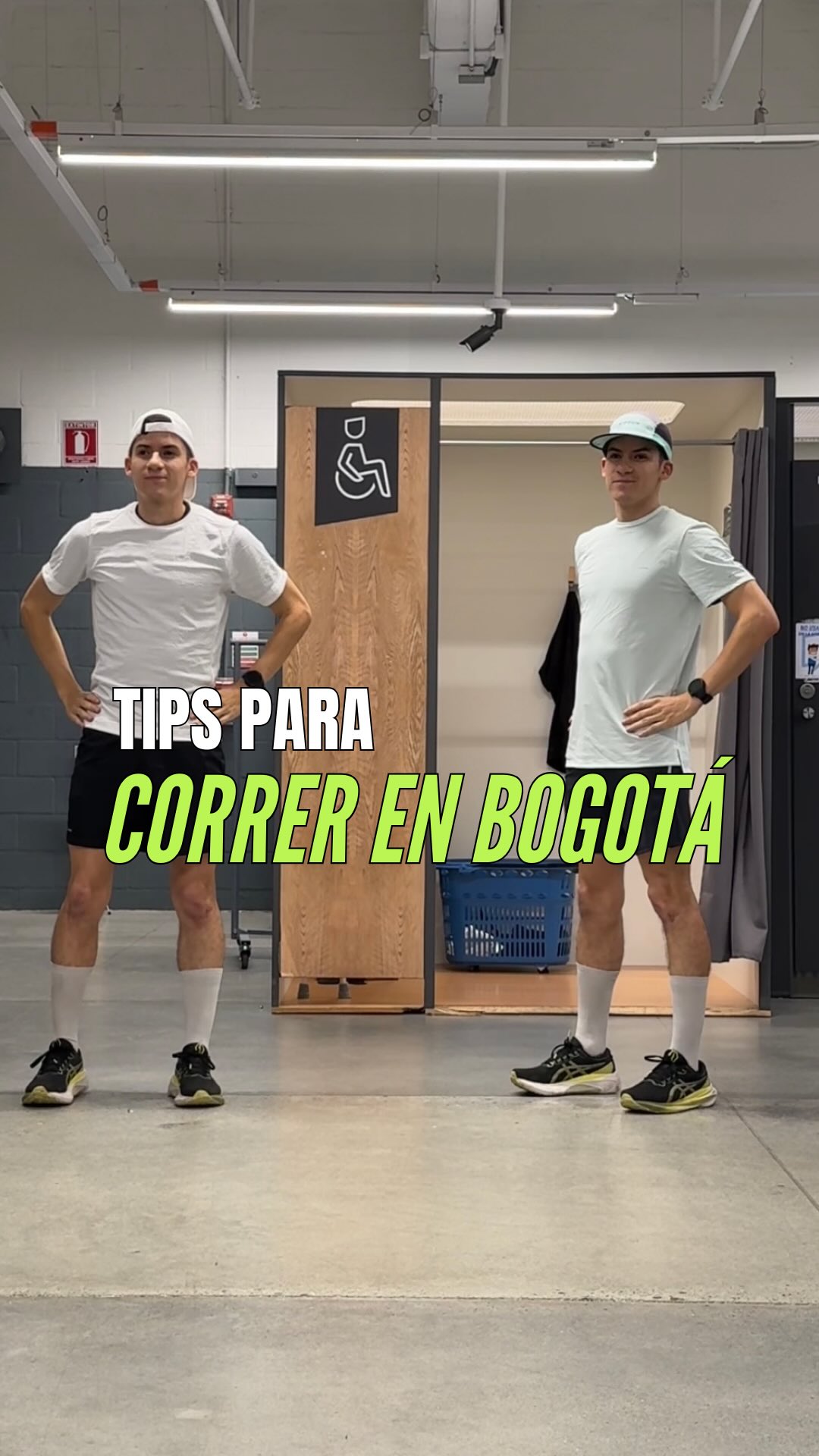 Instagram post by @juanramirezrun for Decathlon. Caption reads: ¿Vas a correr en la carrera más importante de....