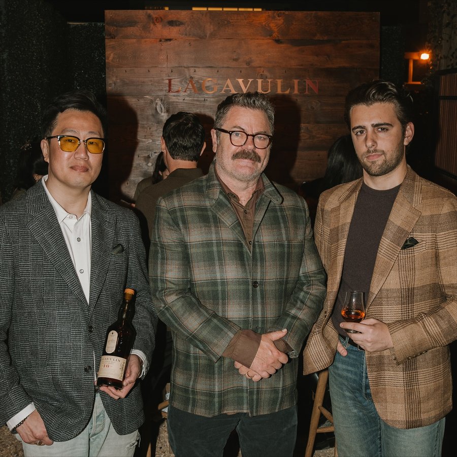 Instagram post by an influencer for Lagavulin. Caption reads: #lagavulinpartner Tweed tartans, [...].