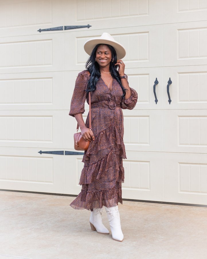 Instagram post by @pumpsandpouts for GIGI PIP. Caption reads: Found this in my archives. Can’t believe I never....